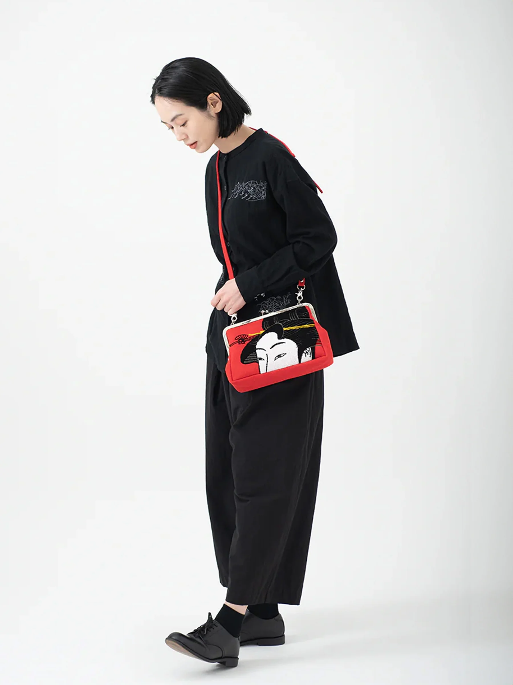Utamaro Embroidered Clutch - KYO-TO-TO - Image 3