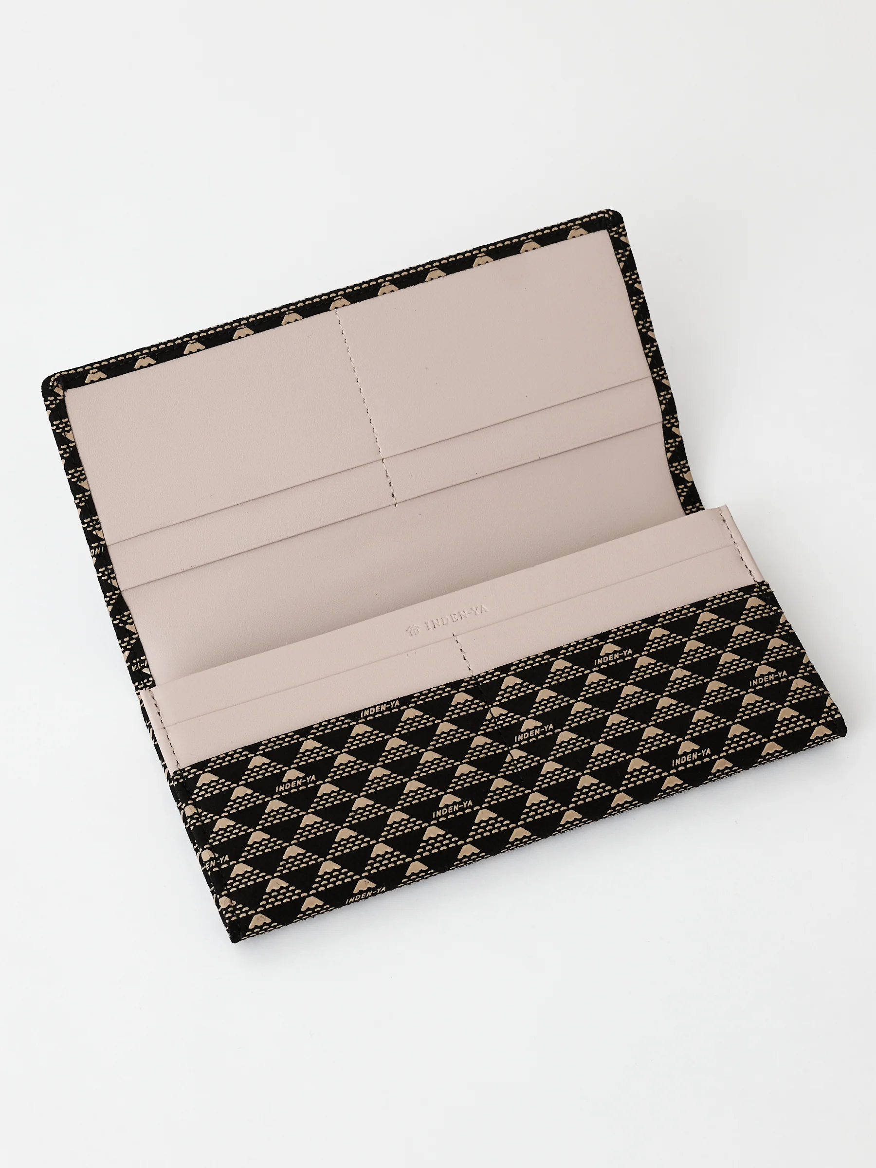 White Fuji Lacquered Leather Wallet - Image 3