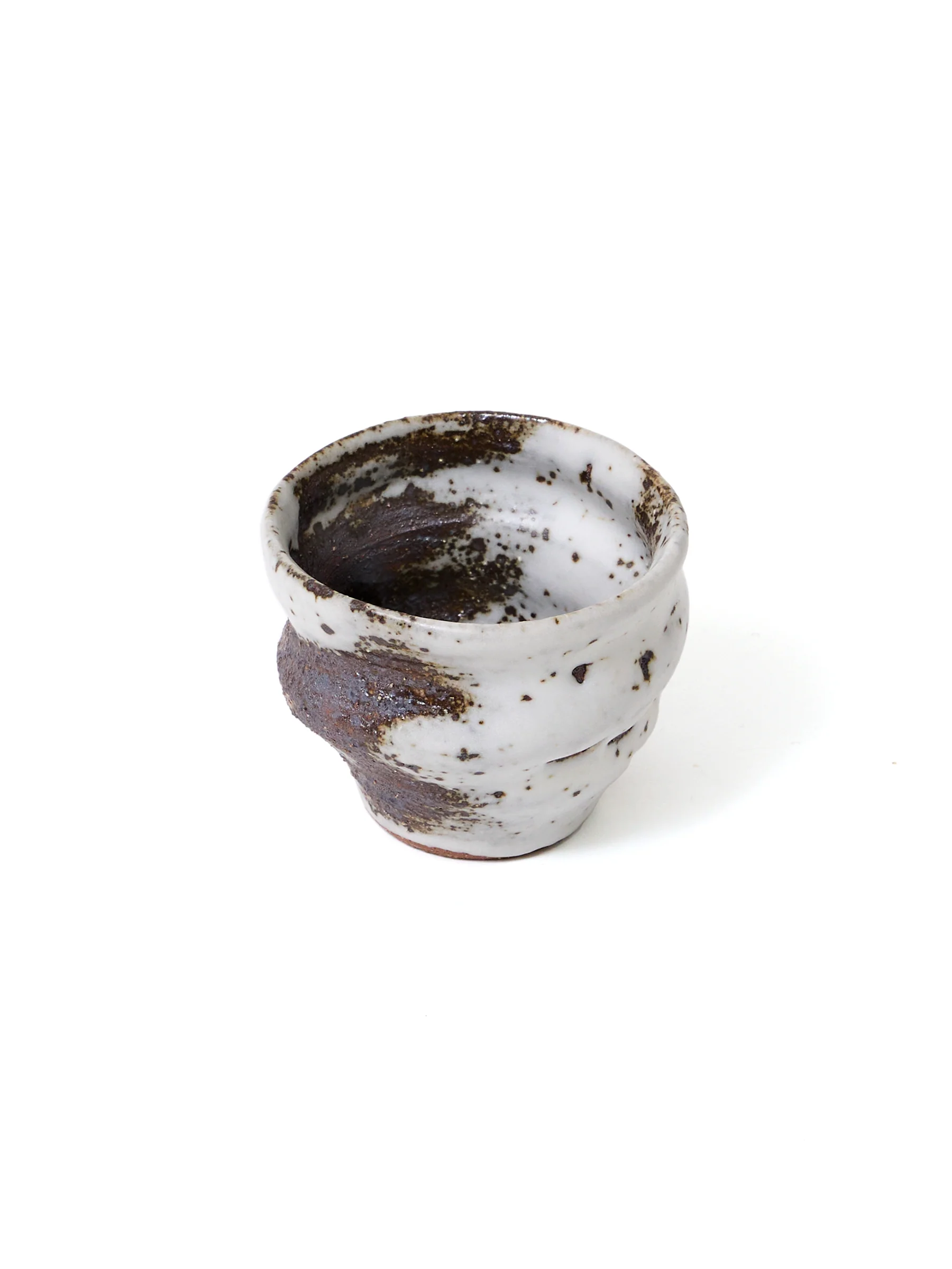 Zui White Kyoto Ware Ochoko Sake Cup by Ninshu (2fl.oz/60ml) - Image 4