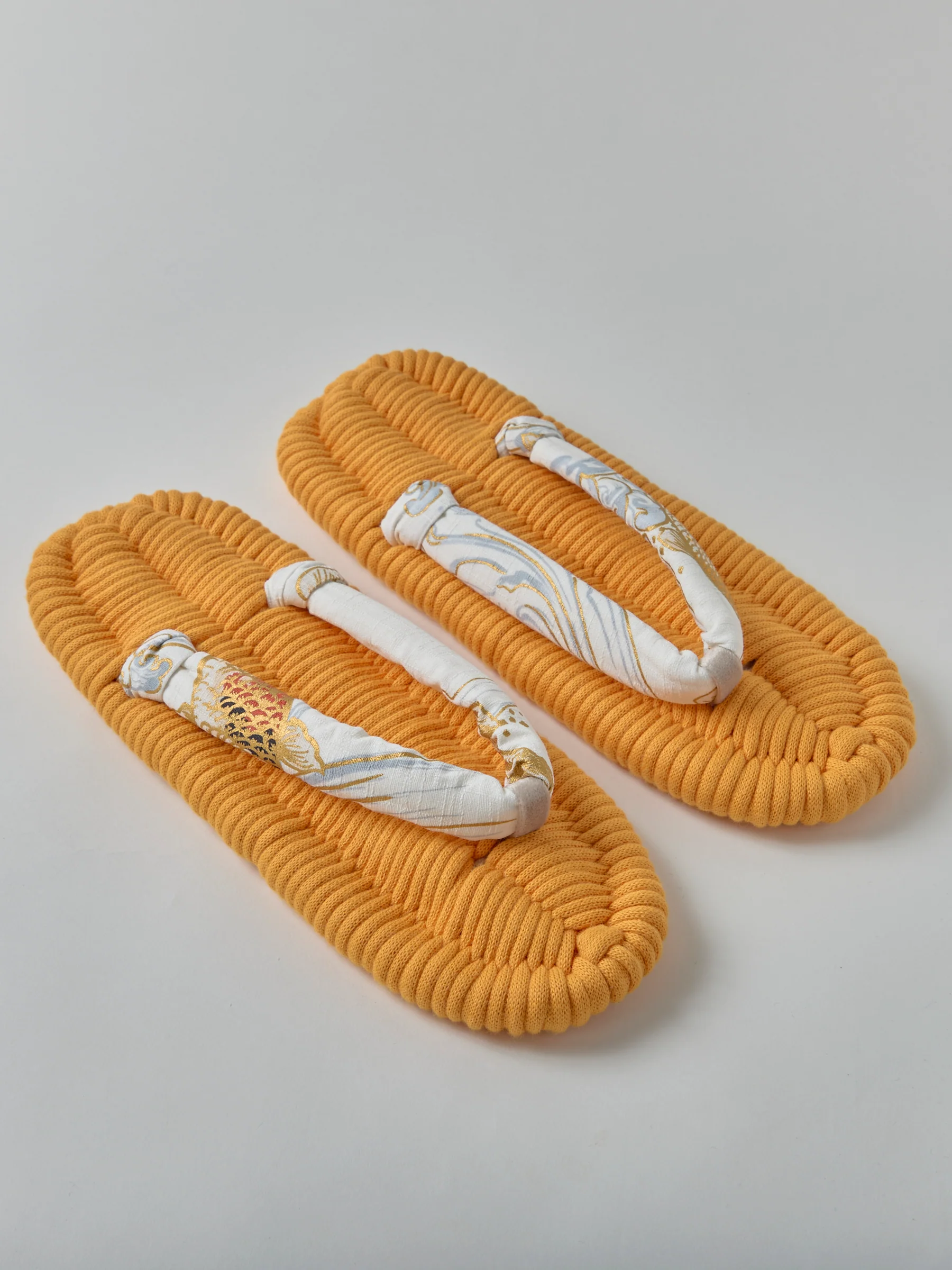 Zuiun Zori Unisex Japanese Slippers - Image 4