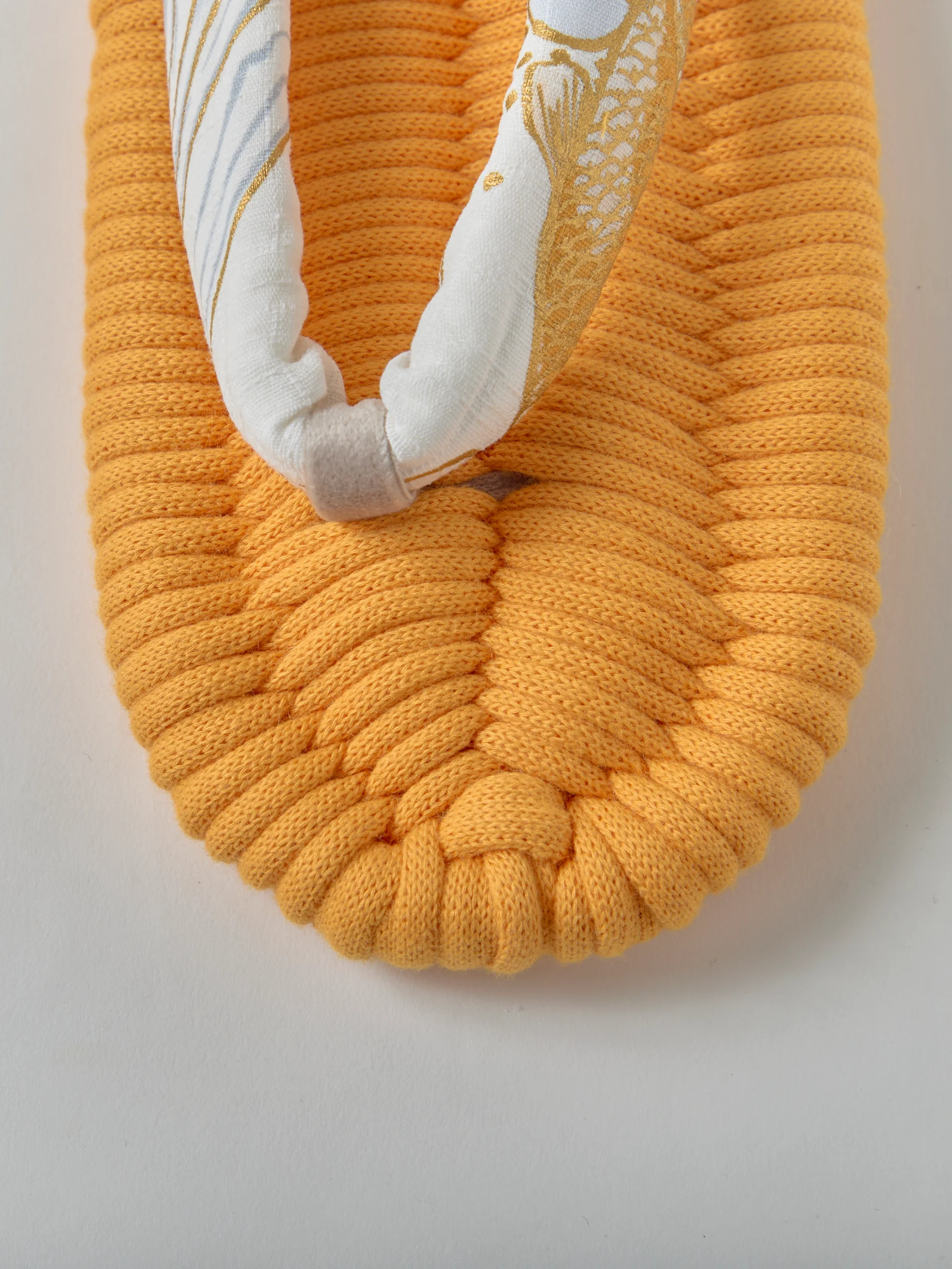 Zuiun Zori Unisex Japanese Slippers - Image 5